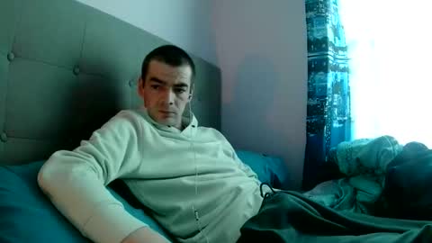 dark377 online show from 10, 4, 2026