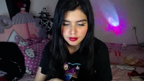 Moony online show from 17, 12, 2025