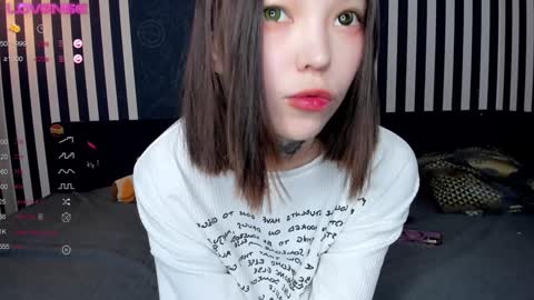 Ester online show from 25, 1, 2025