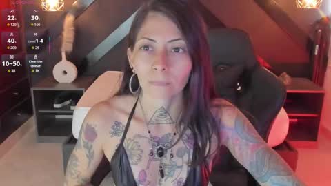 M I K A E L A online show from 25, 2, 2026