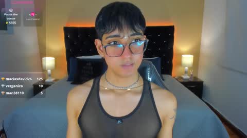 Snapshot of dark_hairy_ chatting on 20, 2, 2025 Andrew online show from 20, 2, 2025