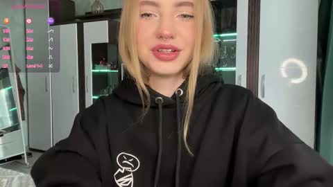 Darkside online show from 15, 9, 2025