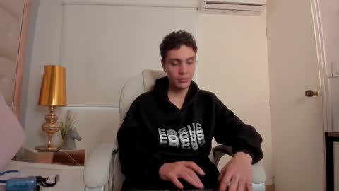 Snapshot of dark_sun333 chatting on 5, 10, 2025 dark_sun333 online show from 5, 10, 2025