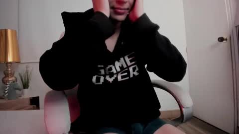 Snapshot of dark_sun333 chatting on 15, 10, 2025 dark_sun333 online show from 15, 10, 2025