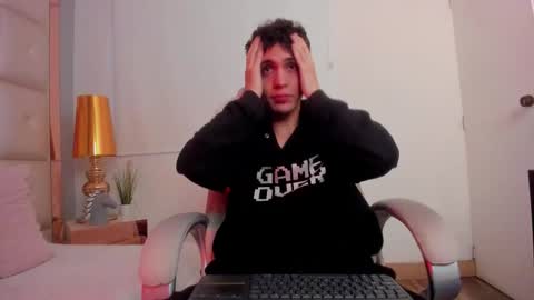 Snapshot of dark_sun333 chatting on 17, 10, 2025 dark_sun333 online show from 17, 10, 2025