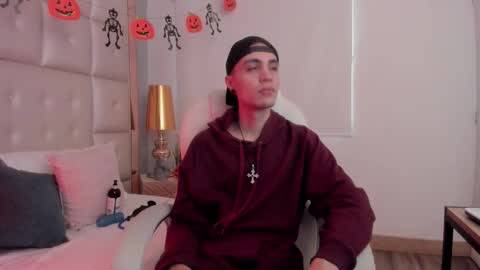 Snapshot of dark_sun333 chatting on 26, 10, 2025 dark_sun333 online show from 26, 10, 2025