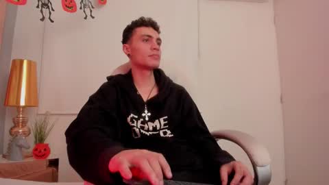 Snapshot of dark_sun333 chatting on 30, 10, 2025 dark_sun333 online show from 30, 10, 2025