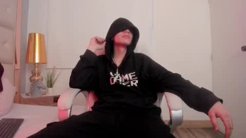 Snapshot of dark_sun333 chatting on 11, 11, 2025 dark_sun333 online show from 11, 11, 2025