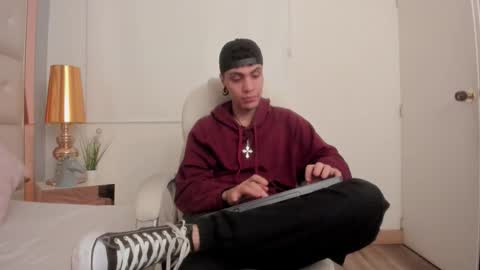 Snapshot of dark_sun333 chatting on 16, 11, 2025 dark_sun333 online show from 16, 11, 2025