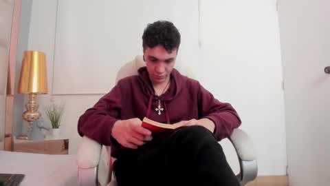 Snapshot of dark_sun333 chatting on 27, 11, 2025 dark_sun333 online show from 27, 11, 2025