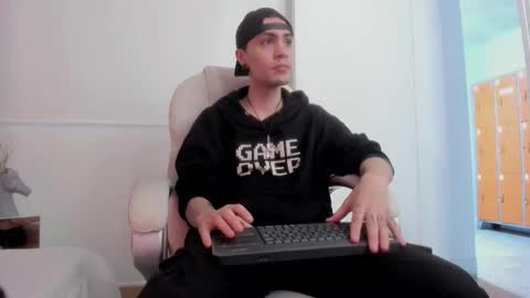 Snapshot of dark_sun333 chatting on 30, 11, 2025 dark_sun333 online show from 30, 11, 2025