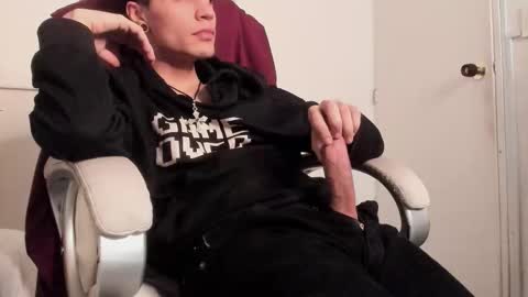 dark_sun333 online show from 15, 1, 2026