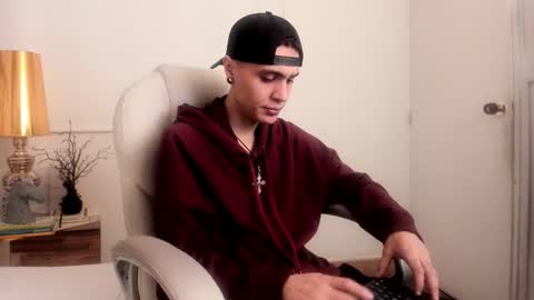 dark_sun333 online show from 17, 1, 2026