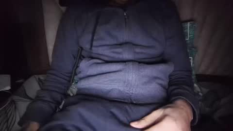 Snapshot of darkbud03 chatting on 5, 2, 2025 just a guy online show from 5, 2, 2025