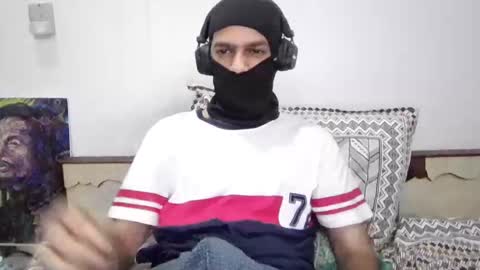 Snapshot of darkbud03 chatting on 30, 10, 2025 just a guy online show from 30, 10, 2025