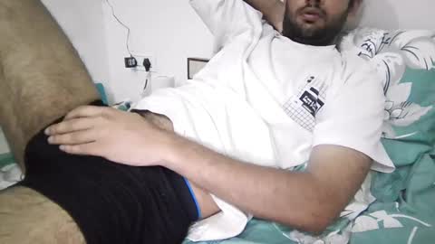 Snapshot of darkbud03 chatting on 9, 5, 2026 just a guy online show from 9, 5, 2026