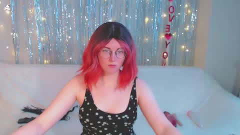 Kelly online show from 25, 1, 2025