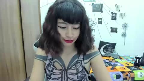 Hi Im Yuri  independent modelhelp me get my 111 hands upuwu online show from 5, 3, 2025