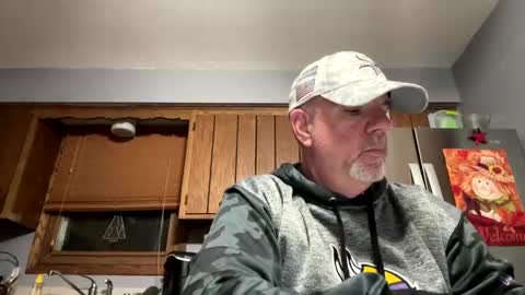 darknite083072 online show from 3, 11, 2025