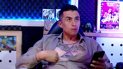 Snapshot of darko0717 chatting on 14, 2, 2025 DARKO0717 online show from 14, 2, 2025