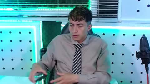 Snapshot of darko0717 chatting on 26, 9, 2025 DARKO0717 online show from 26, 9, 2025