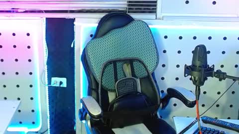 Snapshot of darko0717 chatting on 30, 9, 2025 DARKO0717 online show from 30, 9, 2025