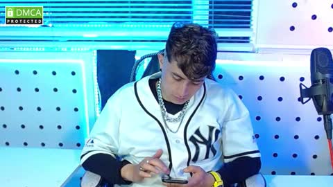 Snapshot of darko0717 chatting on 16, 10, 2025 DARKO0717 online show from 16, 10, 2025