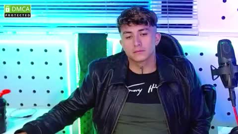 Snapshot of darko0717 chatting on 17, 10, 2025 DARKO0717 online show from 17, 10, 2025