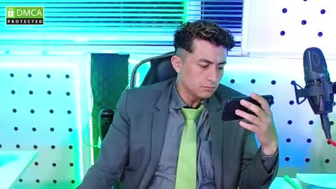 Snapshot of darko0717 chatting on 22, 10, 2025 DARKO0717 online show from 22, 10, 2025