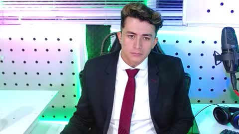 Snapshot of darko0717 chatting on 28, 10, 2025 DARKO0717 online show from 28, 10, 2025