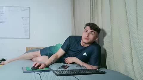 Snapshot of darko0717 chatting on 3, 11, 2025 DARKO0717 online show from 3, 11, 2025