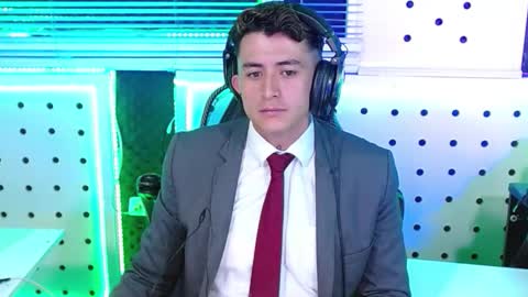 Snapshot of darko0717 chatting on 6, 11, 2025 DARKO0717 online show from 6, 11, 2025