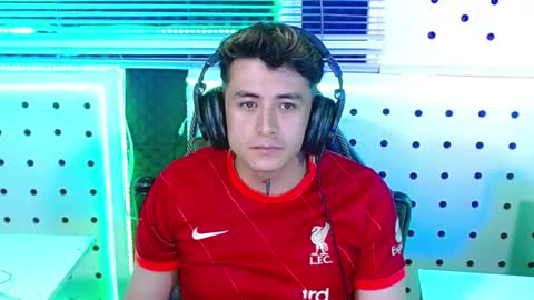 Snapshot of darko0717 chatting on 17, 11, 2025 DARKO0717 online show from 17, 11, 2025