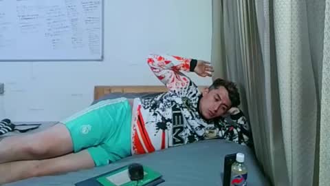 Snapshot of darko0717 chatting on 20, 11, 2025 DARKO0717 online show from 20, 11, 2025