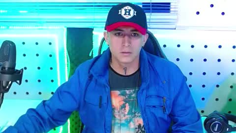 Snapshot of darko0717 chatting on 25, 11, 2025 DARKO0717 online show from 25, 11, 2025