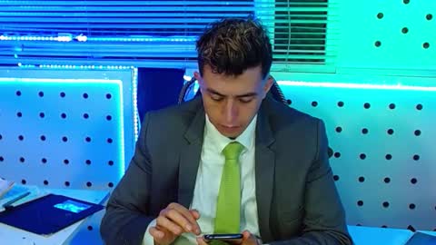 Snapshot of darko0717 chatting on 2, 12, 2025 DARKO0717 online show from 2, 12, 2025