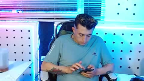 Snapshot of darko0717 chatting on 3, 12, 2025 DARKO0717 online show from 3, 12, 2025