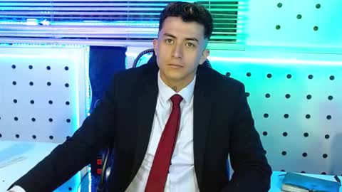 Snapshot of darko0717 chatting on 3, 12, 2025 DARKO0717 online show from 3, 12, 2025