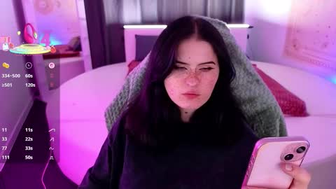 Snapshot of darksh1ne chatting on 19, 10, 2025 Shine online show from 19, 10, 2025