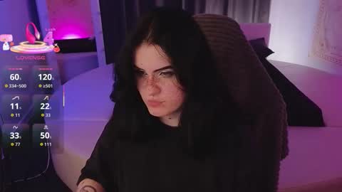 Snapshot of darksh1ne chatting on 13, 11, 2025 Shine online show from 13, 11, 2025