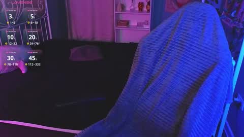 Snapshot of darksh1ne chatting on 26, 11, 2025 Shine online show from 26, 11, 2025