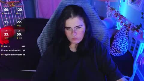 Snapshot of darksh1ne chatting on 19, 12, 2025 Shine online show from 19, 12, 2025