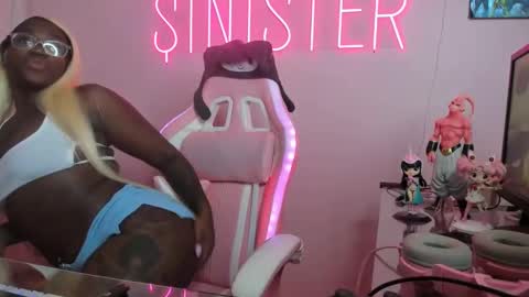 Snapshot of darksinngirl chatting on 15, 10, 2025 OF DarkSinnOF  online show from 15, 10, 2025