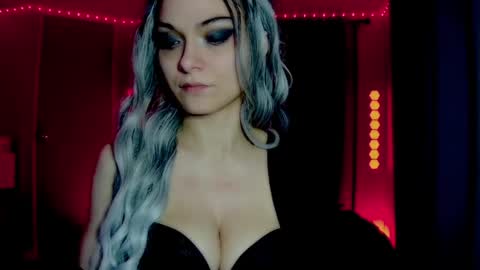 roseredgoddess online show from 27, 5, 2026