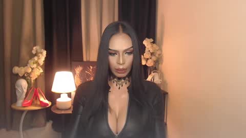 HAPPY BIRTHDAY MISTRESS MADRIANA online show from 30, 12, 2024