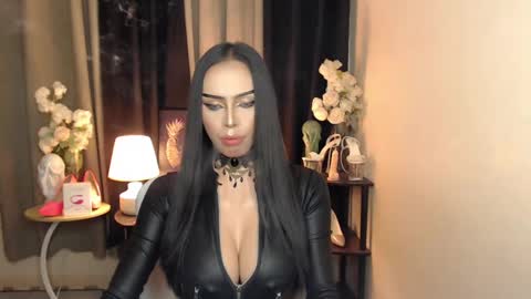 HAPPY BIRTHDAY MISTRESS MADRIANA online show from 1, 2, 2025