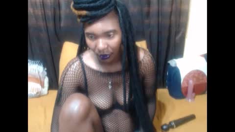 Snapshot of darksultryxx30 chatting on 8, 5, 2026 Darksultryxx30 online show from 8, 5, 2026