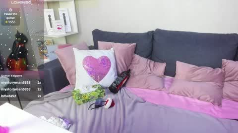 Snapshot of darlenedolce chatting on 25, 12, 2024 darlenedolce online show from 25, 12, 2024