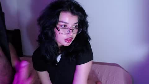 Snapshot of darling_and_dante chatting on 15, 4, 2026 darling_and_dante online show from 15, 4, 2026