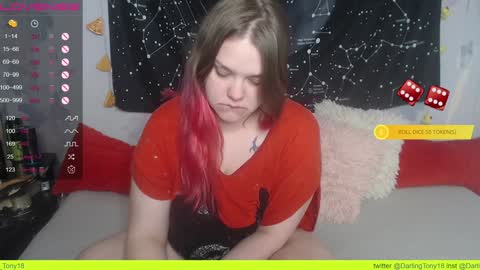 Snapshot of darling_tony18 chatting on 6, 12, 2024 darling_tony18 online show from 6, 12, 2024